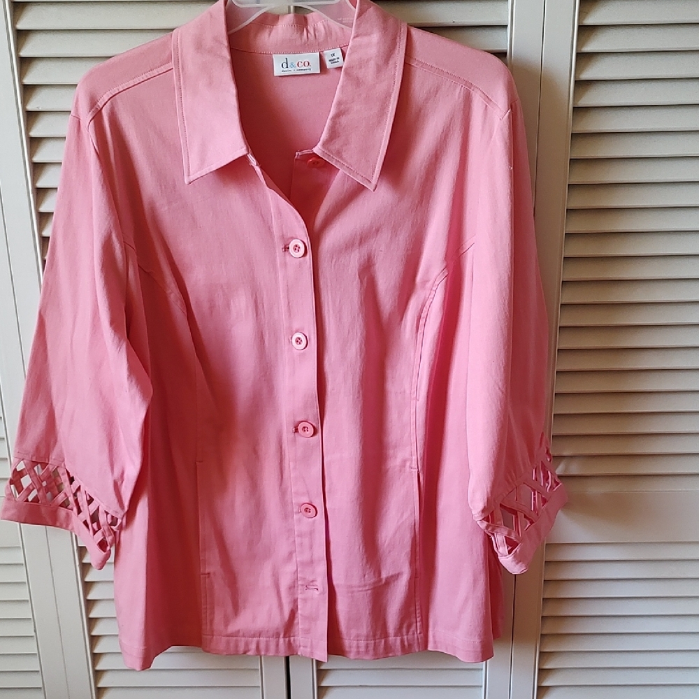 Di Cca Women's Pink Button Down Shirt